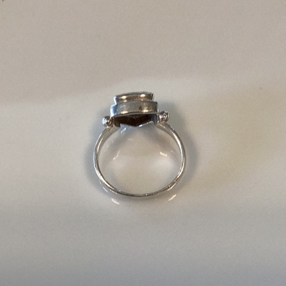 Solitaire Ring - Picture 4 of 6